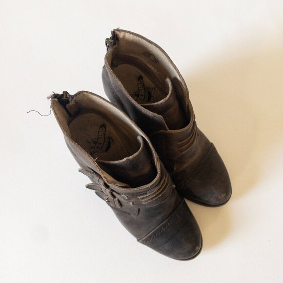 Freebird By Steven Malbc Brown Leather Block Heel Ankle Boots SZ 7 - Picture 9 of 16